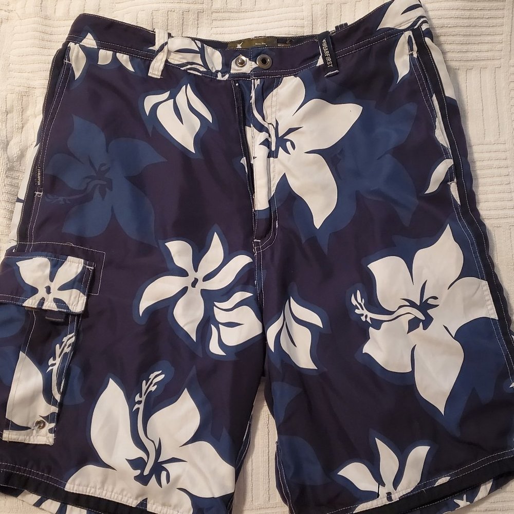 Wearfirst reversible mens board shorts, size 34 (M). Floral blue/Navy sides